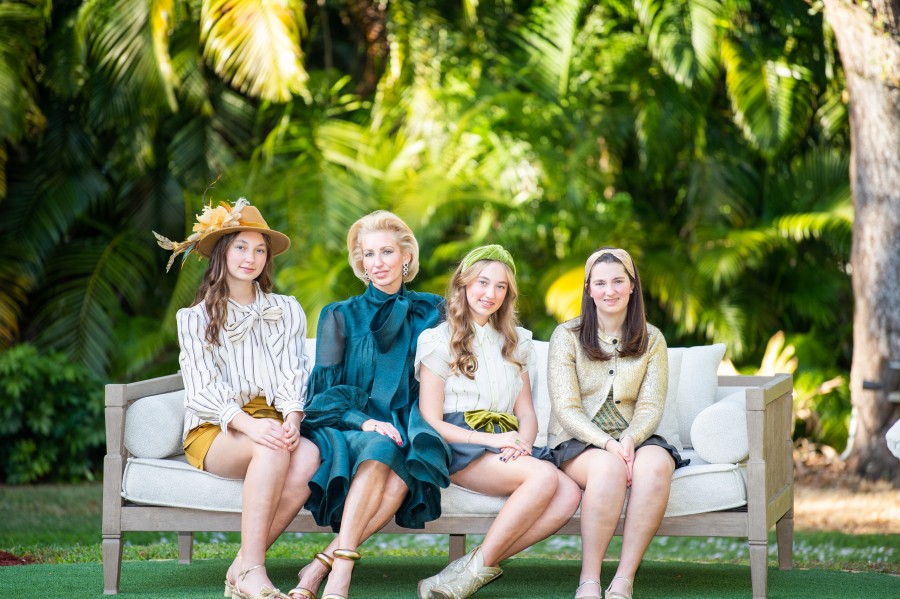 2024 Christmas Card Photo 4